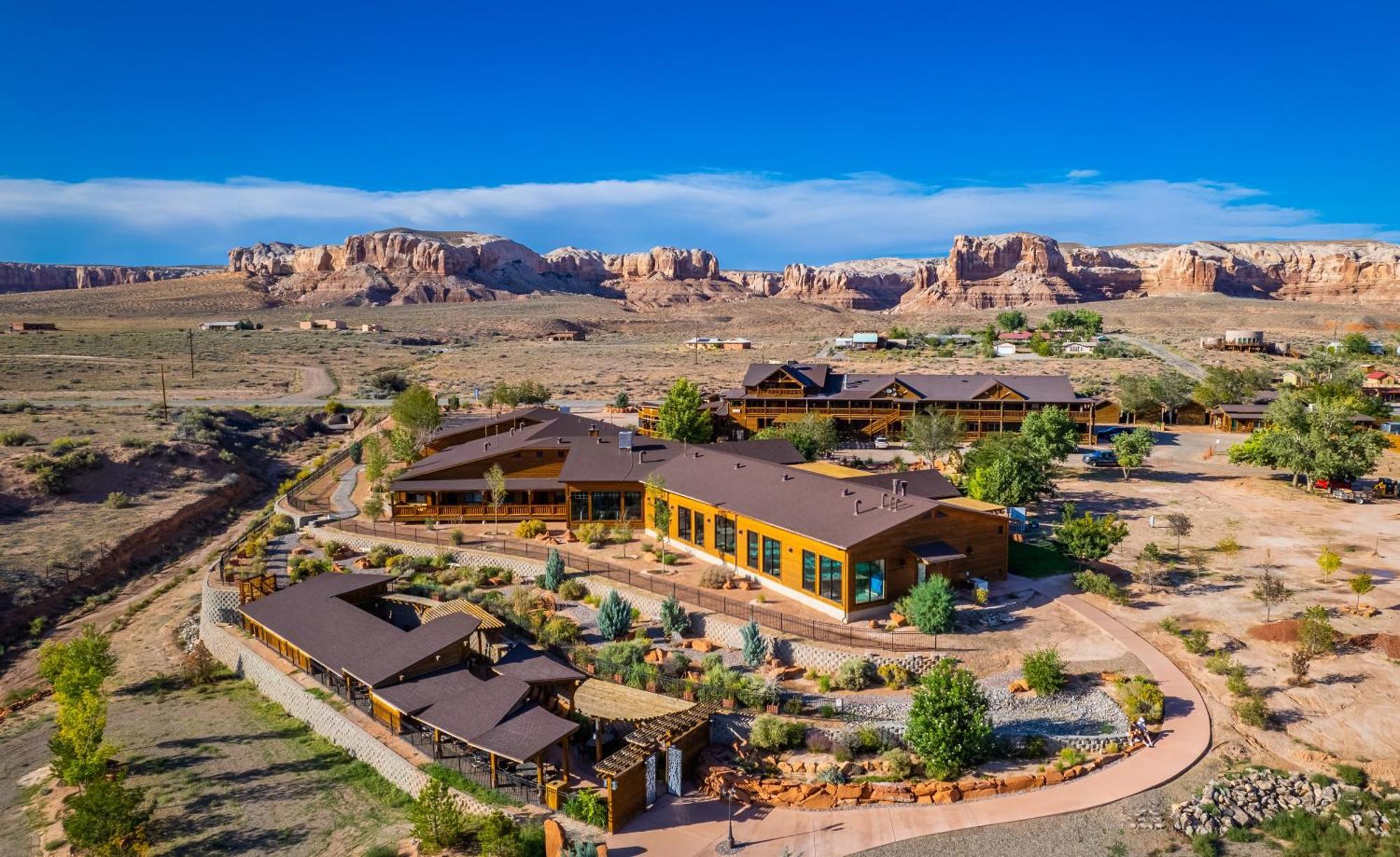 Desert Rose Resort & Cabins Bluff Exterior photo